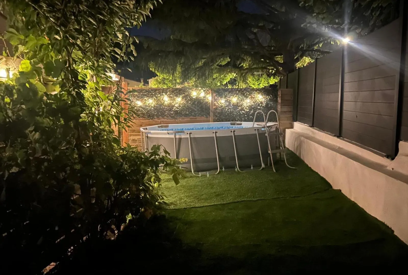Maison Moderne Jardin Piscine Et Parking Prives, Pres D'Aix Centre Venelles Holiday home