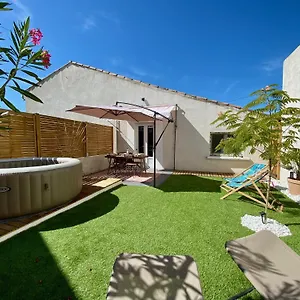 Tiny Harmony - Confortable Avec Jardin Et Jacuzzi Prives Pres D'aix En Provence Appartement