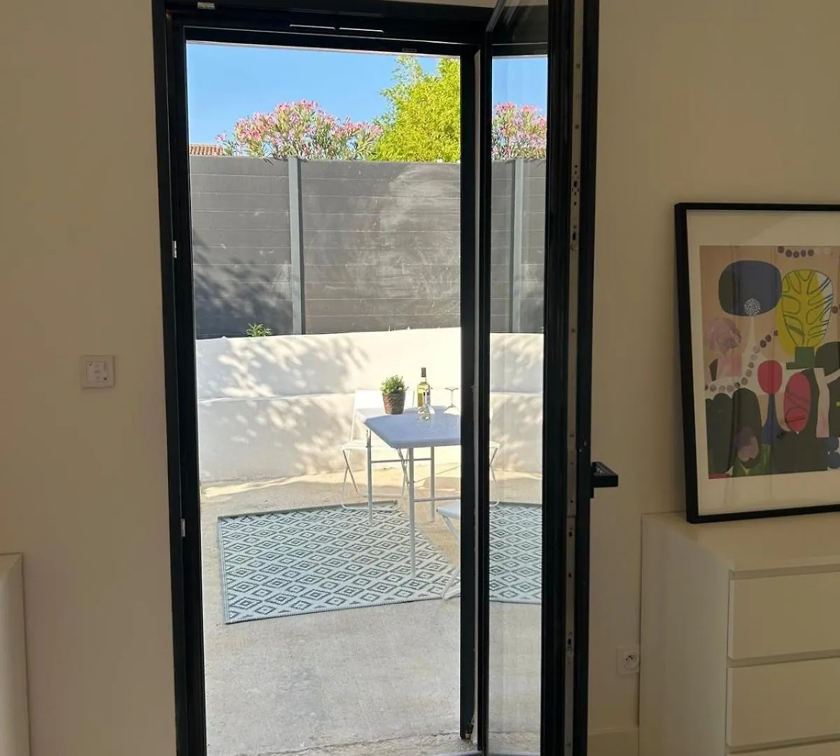 Maison Moderne Jardin Piscine Et Parking Prives, Pres D'Aix Centre Venelles Holiday home